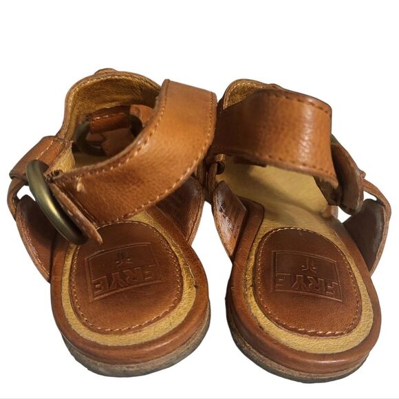 Frye by Anthropologie Mandy T-Strap Leather Sandals in Cognac Brown, Size 6 - Picture 5 of 13